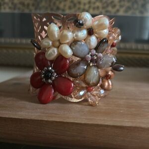 Beautiful rose gold cuff bracelet!!